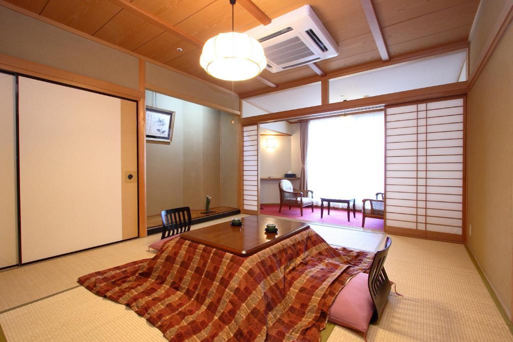 Tatsumikan Minakami Rum bild