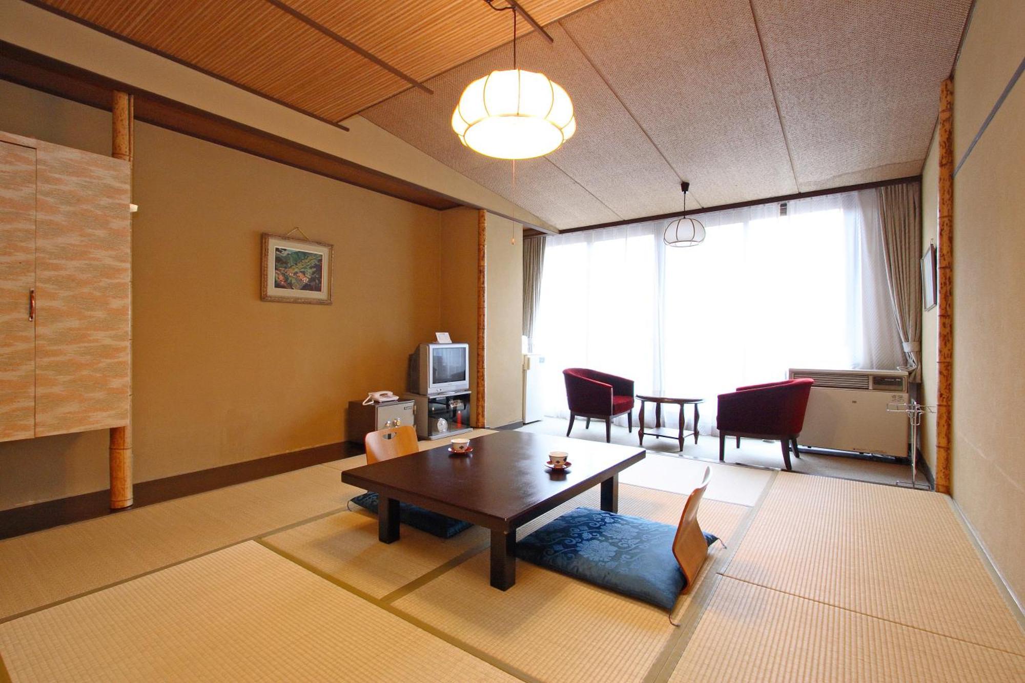 Tatsumikan Minakami Rum bild